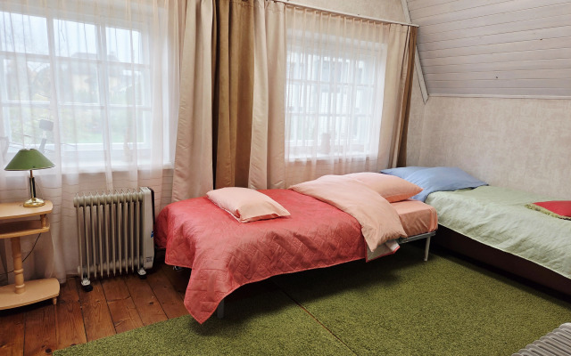 Частный дом Загородный дом с верандой возле Финского залива