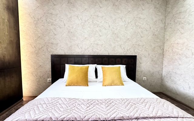 Квартира Трехкомнатная квартира люкс