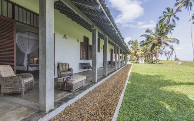 Вилла The Frangipani Tree by Edwards Collection