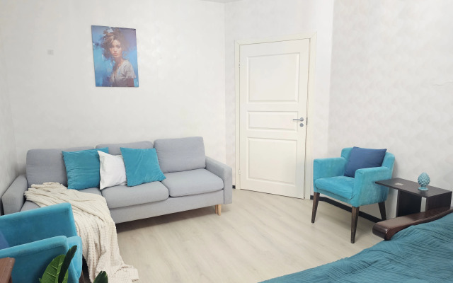 Квартира Теплый Берег в отличном доме