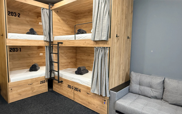 Хостел Редиска на Лесгафта