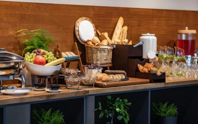 Hotel Dialog Kokhta