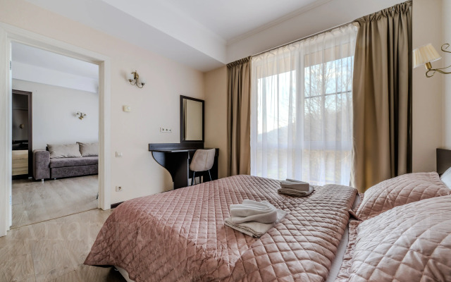 Oplot - Klassicheskie s odnoj spal'nej 1 Apartments
