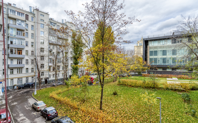 Апартаменты Превосходная квартира у парка Горького