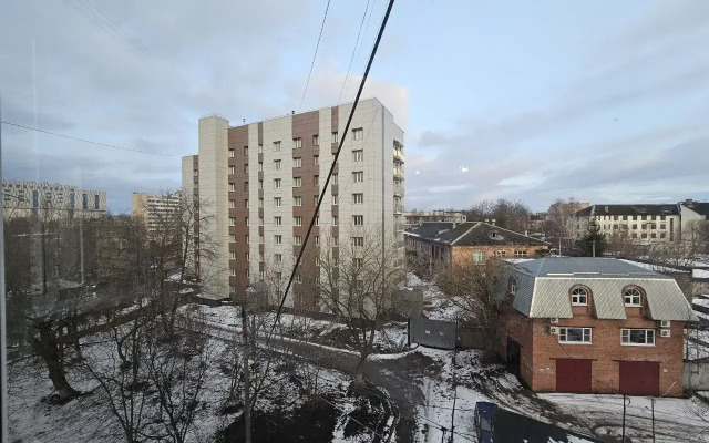 L.V.Hotels na Oruzheynoy 1 Flat