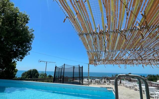 Dinastiya Guest House