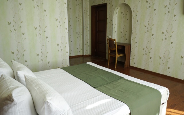 Hantri Hotel