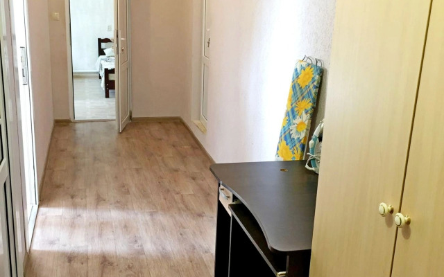 Апартаменты 308 переулок Западный 11