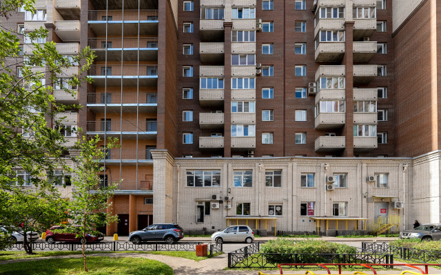 Na Kolomyazhskom Prospekte 15 Apartments