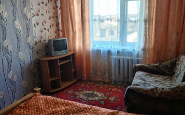 Апартаменты на Октябрьской 100