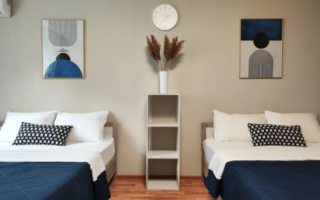 Panda Home v ZhK Evropeyskiy dlya bolshoy semi Apartments