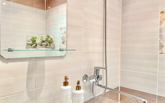 Квартира Здесь как Дома на Сергея Казьмина 6