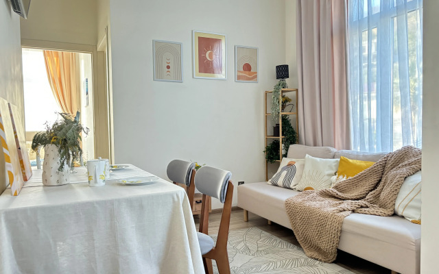 Na Urozhaynoy 27A Apartments