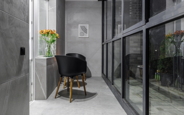 Flat Apartamenty V Tsentre S  Sostvennoy Terrasoy I Parkingom