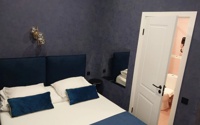 Мебелированные комнаты Космос на Владимирском