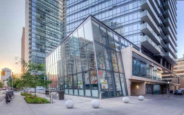 Апартаменты Globalstay Burano Condos in Downtown Toronto