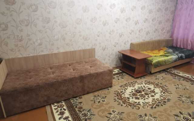 Trekhkomnatnaya Kvartira V Serdtse Goroda Nefteyugansk Apartments