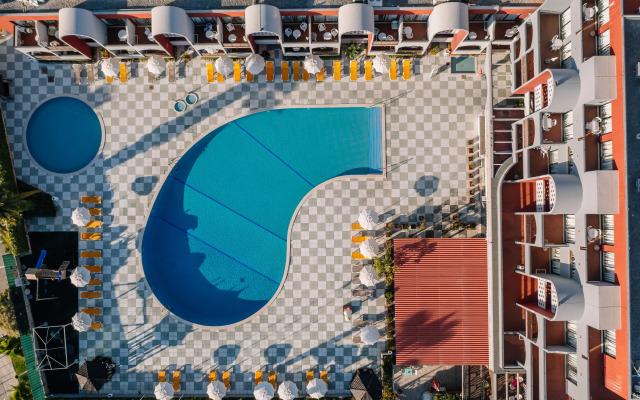 Muthu Oura Praia Hotel