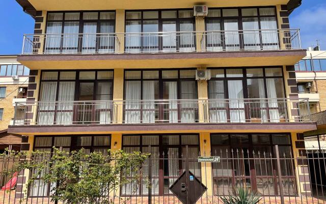 Hristaki Guest House