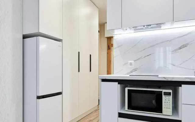 Novaya Uyutnaya Studiya S Vidom Na Don Flat