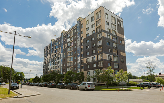 Lux Ryadom s Natsionalnoy Bibliotekoy i Dana Mall Apartments
