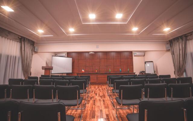 Asmald Palace Hotel