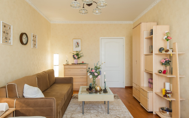 GM s Vidom na Zoopark i Moscow city Apartments
