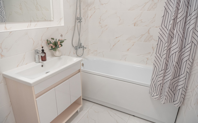 Квартира ApartHause напротив ЖД вокзала в ЖК Мельница