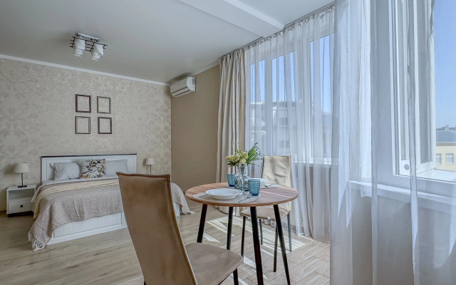 Green FOX Na Ulice Savushkina 6ZH Apartments