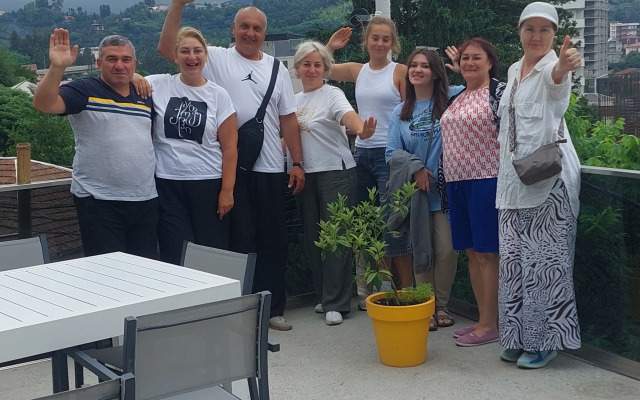 Отель TJ GARDENS