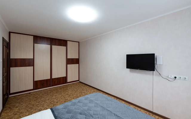 DeNoch Leningradskaya Flat