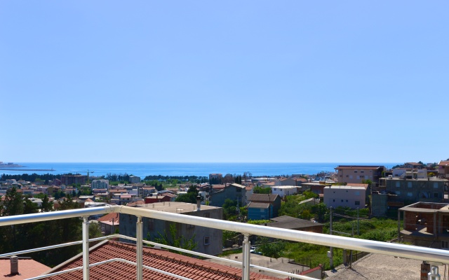 Апартаменты LuxApart Monte