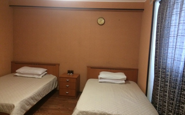 Отель Белый камень