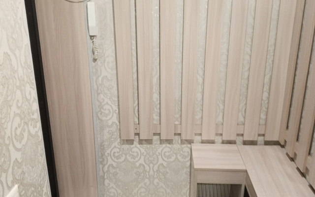 Uglichskaya Flat