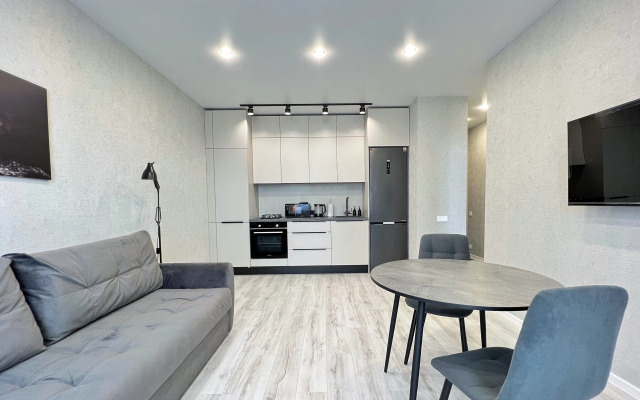 Semeynye Kravc Group V Zhk "smart Kvartal Tsentralny" Flat