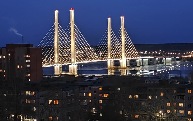Sovremenniye s Vidom na Noviy Most Apartments