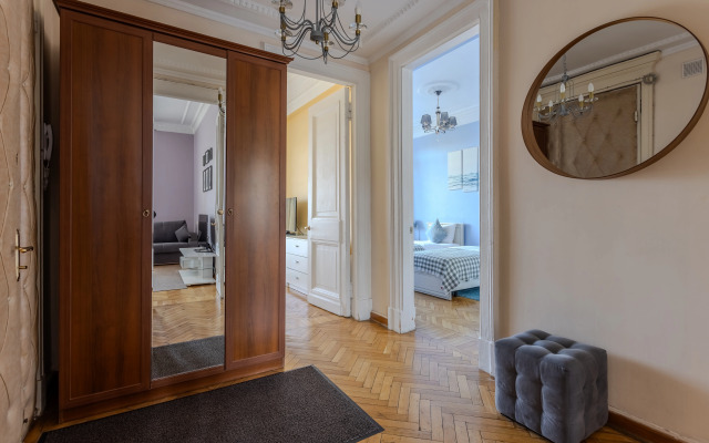 Апартаменты Стандартные с 3 спальнями и Балконом