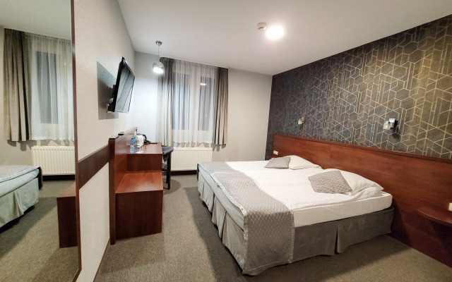 Hotel Fero Express