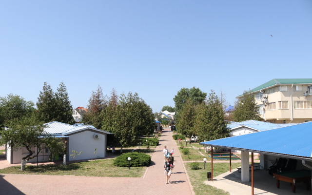 Recreation center Empire
