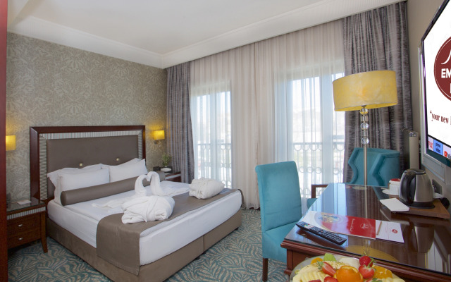 Emporium Hotel