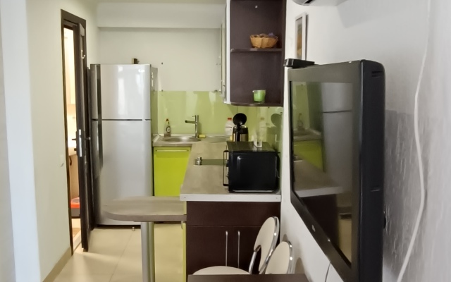 Villa Delmar Apartments