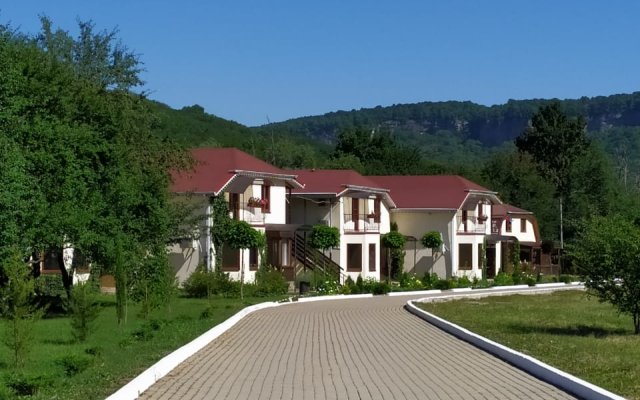 Гостиничный комплекс Графская Поляна