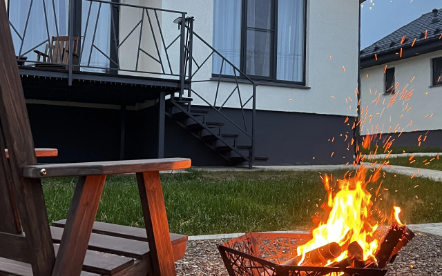 Частный дом в деревне Семибратское