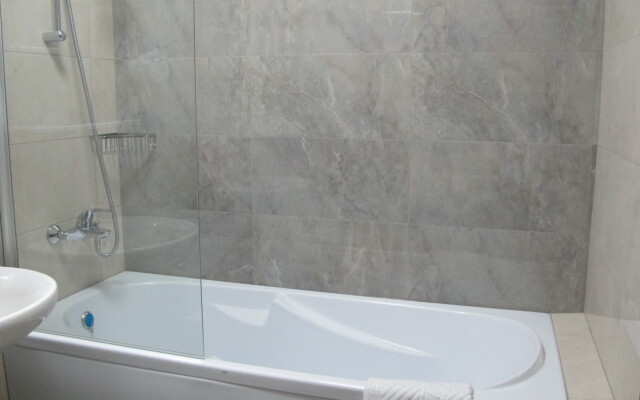 Bulvar Nadezhd 6/2 Apartaments