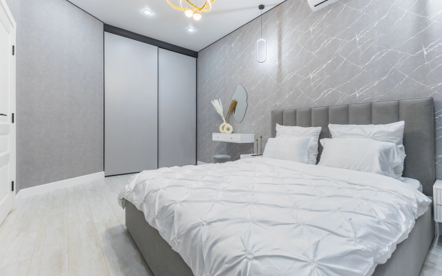 Апартаменты на Алексея Козина