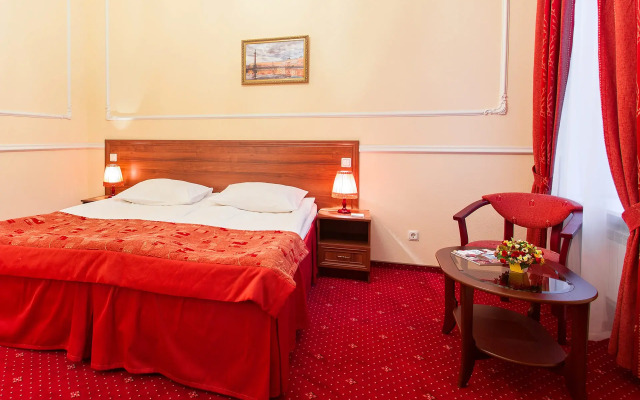 Отель Радищев