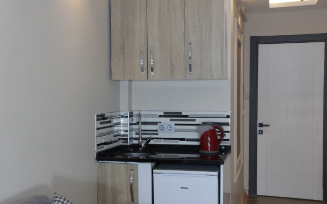 Отель Solo Suites