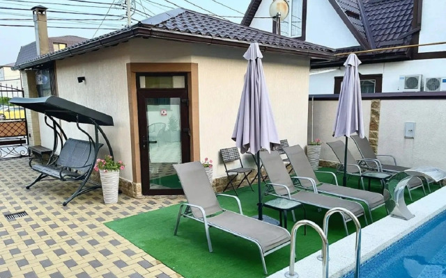 Ellada Guest House