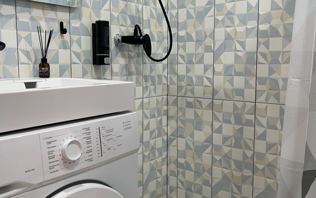 Na Prospekte Mira 26a Flat