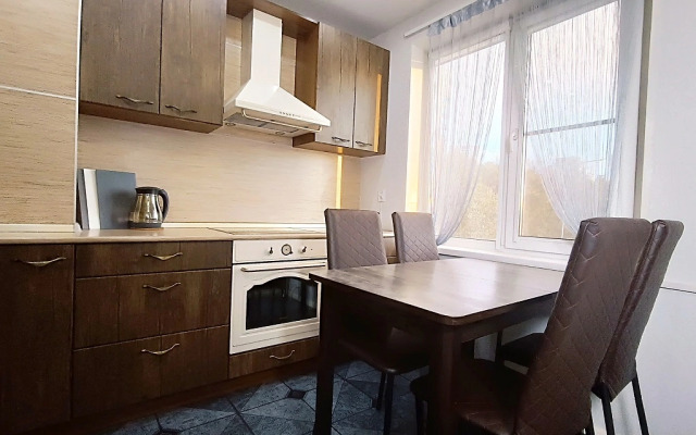 Uyutny sever na severnom proyezde Flat